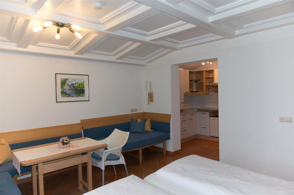 Haus Angela Ξενοδοχείο Sankt Jakob in Defereggen Δωμάτιο φωτογραφία